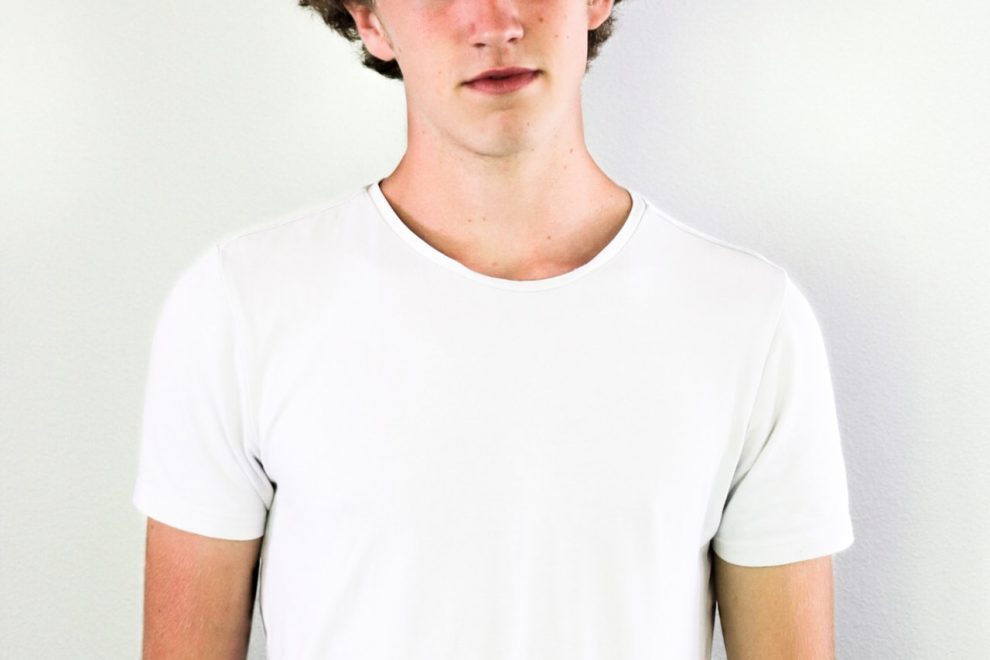 pexels-sebastiaan-stam-1304647 witte tshirts